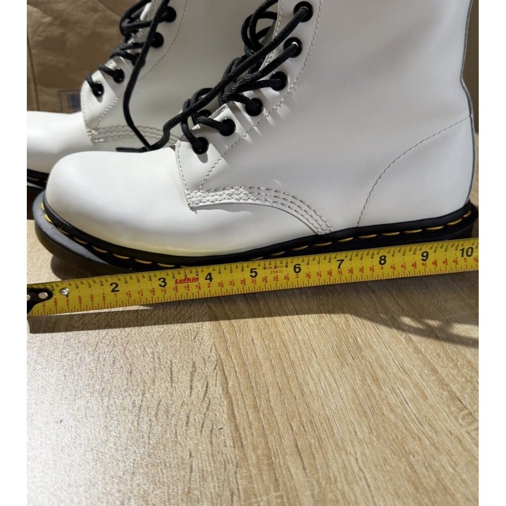 Doc Martens 1460 White AirWair Boots Womens 8 Leather Combat Lace Up Chunky - Picture 11 of 13